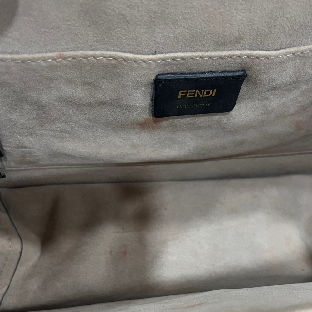 Pre-loved 💕Authentic Fendi Black and Tan Embossed Leather Century F is Fendi Kan - Picture 13 of 17